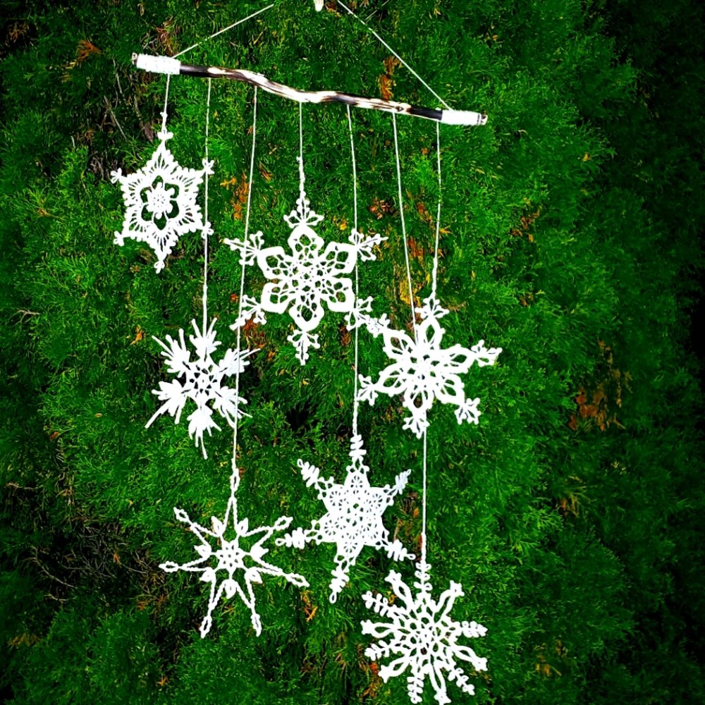Snowflakes arrangement,  hand crotchet window door Christmas decor #10